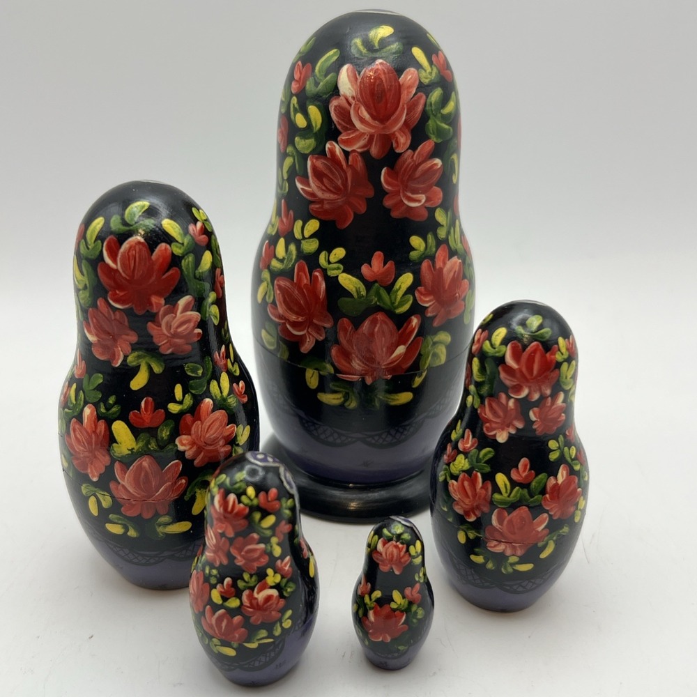 Wooden Russian Nesting Doll w/ Floral Design 5 Piece Set Signed - Picture 6 of 9